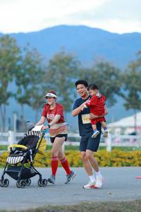 BIB: 
                            <button type="button" onclick="openModal(27852868)" class="btn btn-primary btn-sm float-right btn-popup" data-toggle="modal" data-target=".modal-high-quality">
                        <i class="fas fa-shopping-cart"></i> Add to Cart
                    </button>
                                            <button type="button" onclick="isThisMe(27852868, true)" class="btn btn-success btn-sm float-right btn-popup btn-isme hidden" data-toggle="tooltip" data-placement="bottom" title="นี่คือรูปของคุณใช่ไหม คลิกที่นี่เพื่อเอาเข้าอัลบั้ม">
                        <i class="fas fa-plus"></i> Add to album
                    </button>
                    <button type="button" onclick="isThisMe(27852868, false)" class="btn btn-warning btn-sm float-right btn-popup btn-isnotme hidden">
                        <i class="fas fa-ban"></i> Remove from album
                    </button>